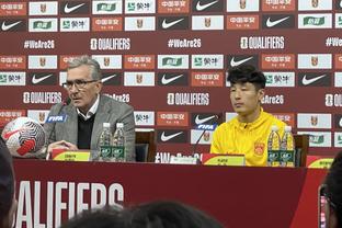 记者：国足与阿曼、中国香港比赛均为国际足联A级赛，封闭进行